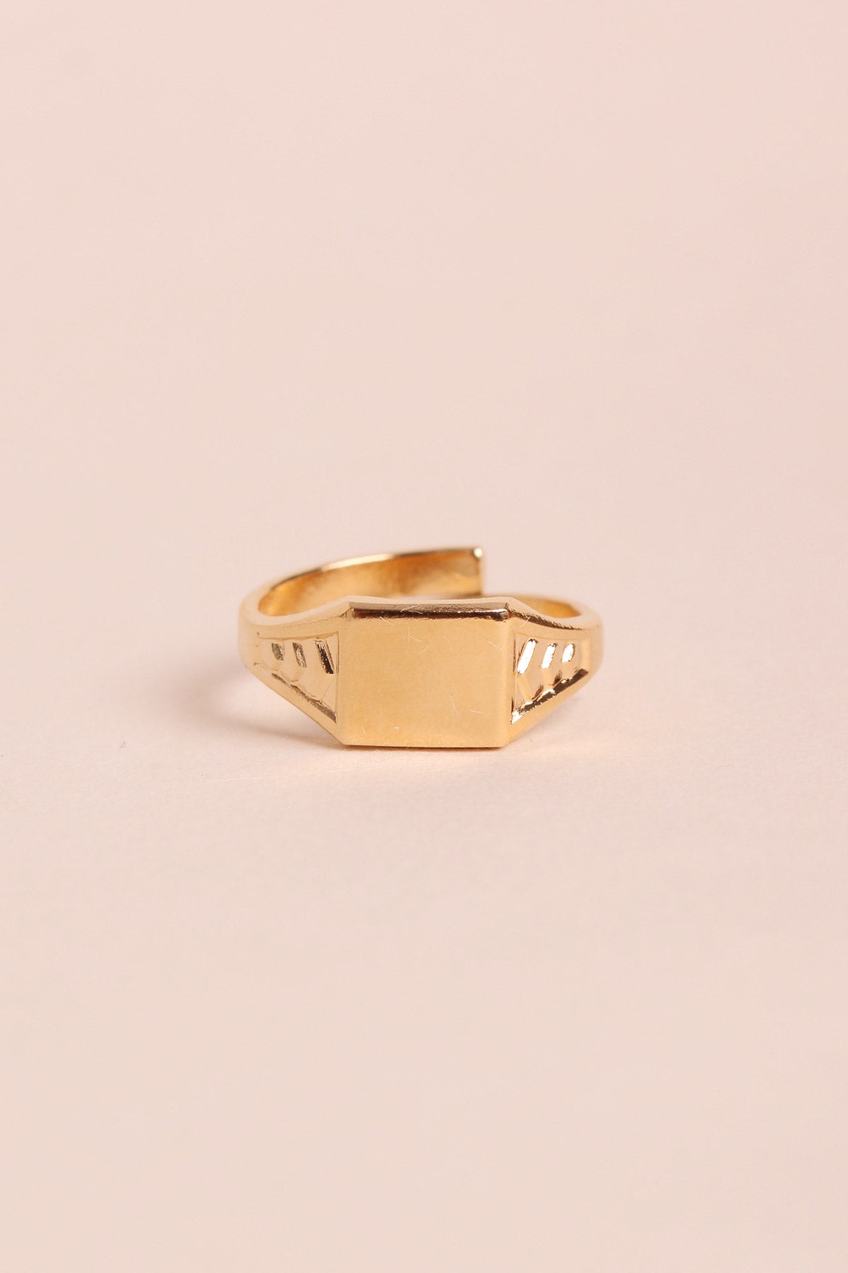 Waekura rings: quality and elegance within reach!